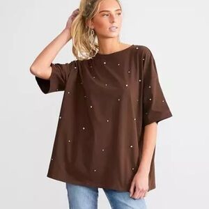 Buckle Brown Embellished T-Shirt